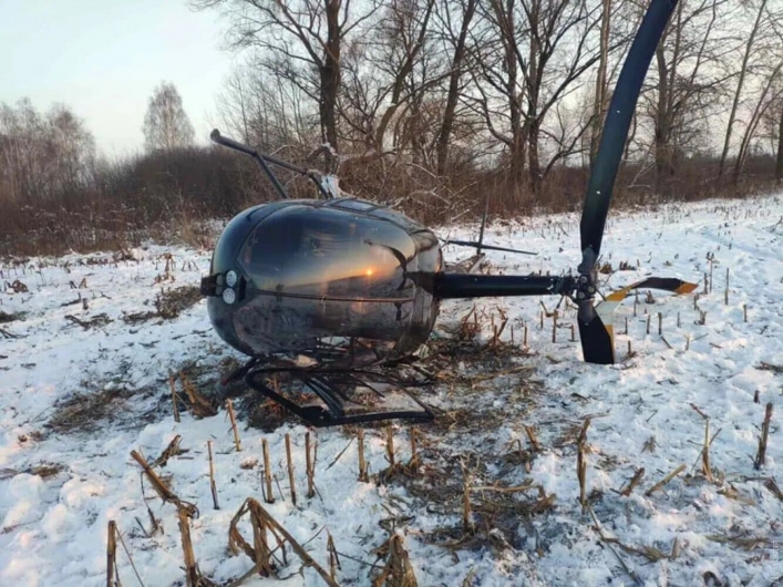 Под Киевом при посадке разбился вертолет